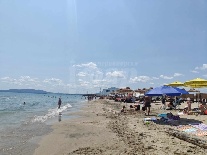 Температури до 40°: Оранжев код за опасни жеги в почти цялата страна 
