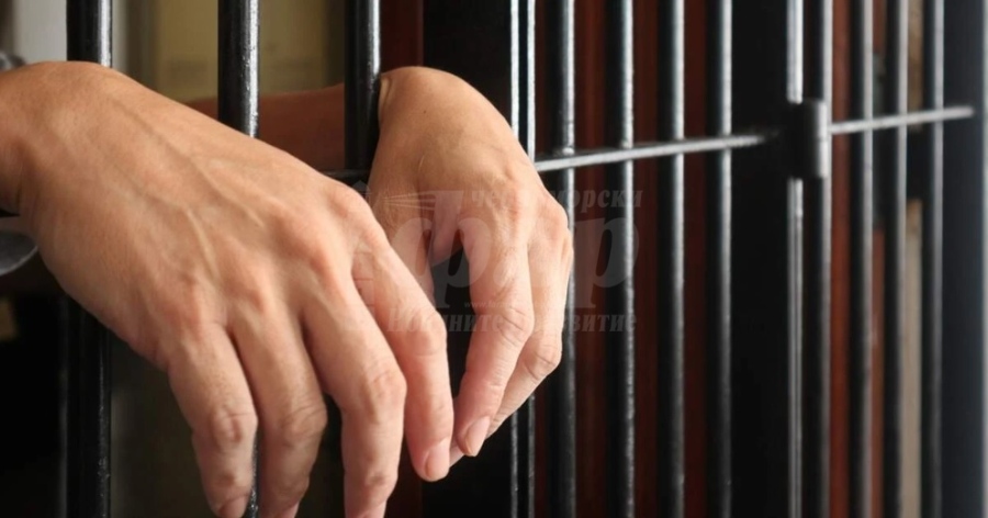 Задържаха мъж за убийство на майка му