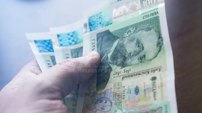 Хванаха фалшива банкнота от 100 лева