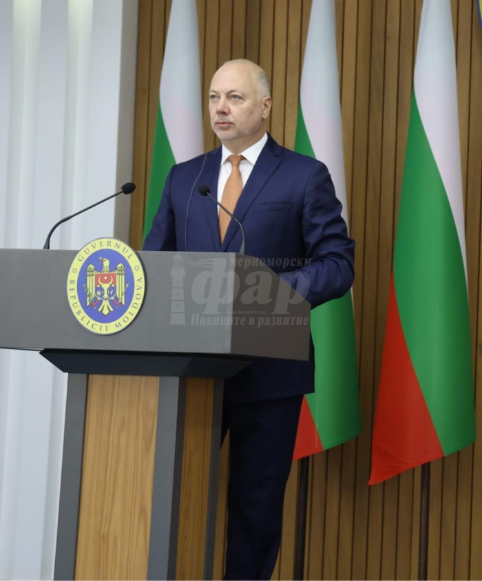  Премиерът Желязков: Четири хеликоптера и два самолета  от чужбина ще се включат в гасенето на пожарите 