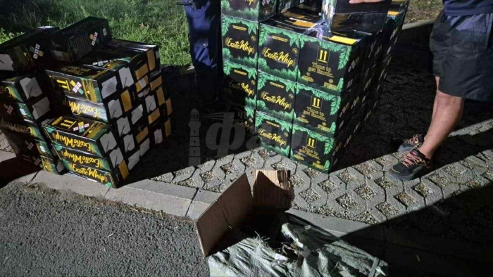 Райски газ и латексови балони са открити в две коли край Черноморец