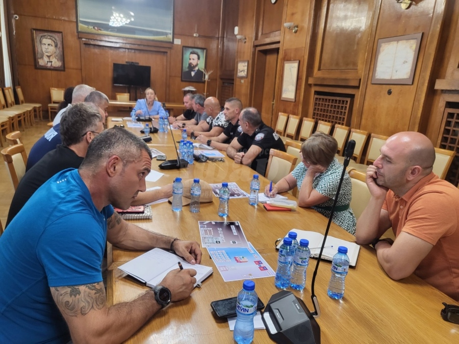 Засилен контрол, паркинг зона и допълнителни автобуси за Тийн бум фест в Бургас през уикенда