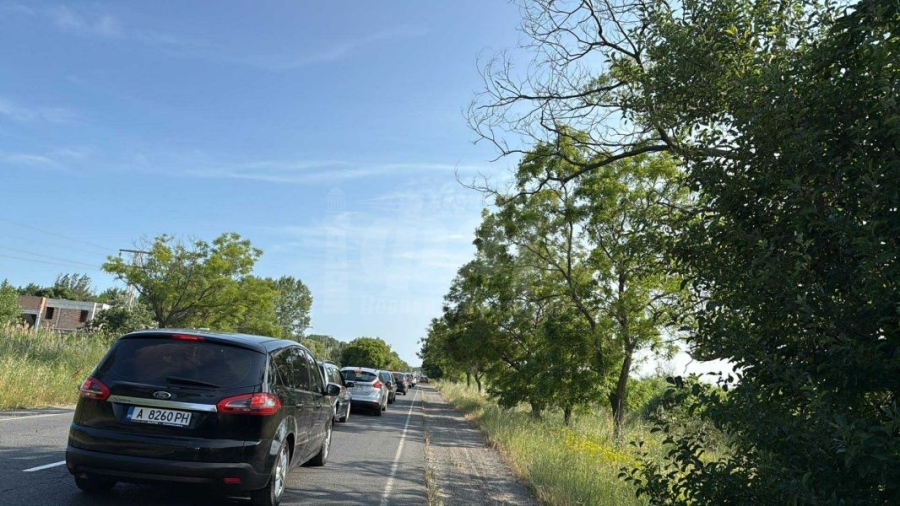 Община Несебър за първокласния път I-9:АПИ е собственик, тя организира движението по него 