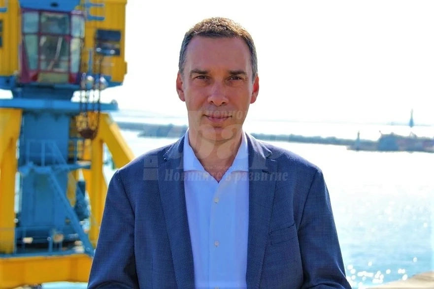 Димитър Николов: „Честит Ден на Съединението, бургазлии“