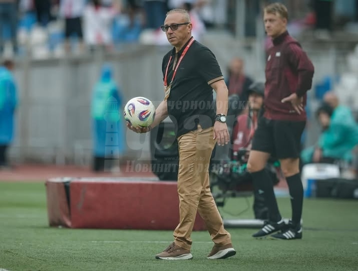 Официално: Илиан Илиев вече не е селекционер на България