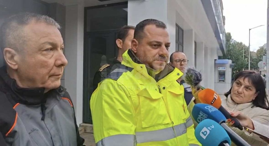 Владимир Крумов: Хората ще могат да се върнат по домовете си след оглед на сградите и пълно разчистване
