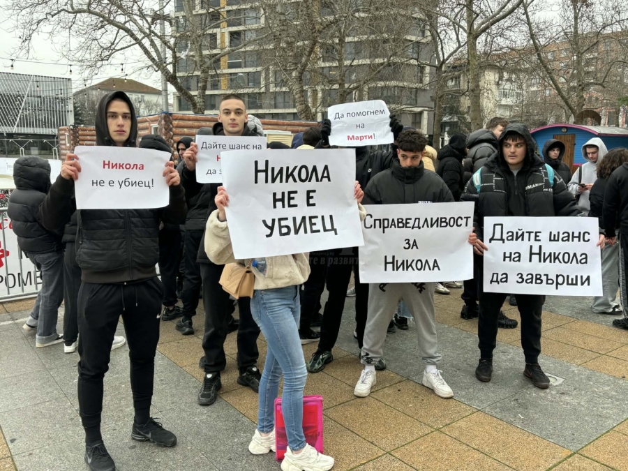 Приятели на Бургазлиев: Общественото мнение ще е решаващо за решението на съда