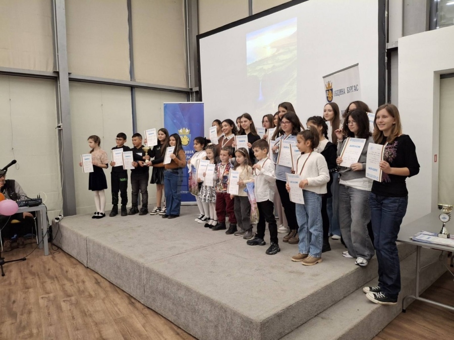 Наградиха участниците в националния конкурс „Водата – извор на живот“