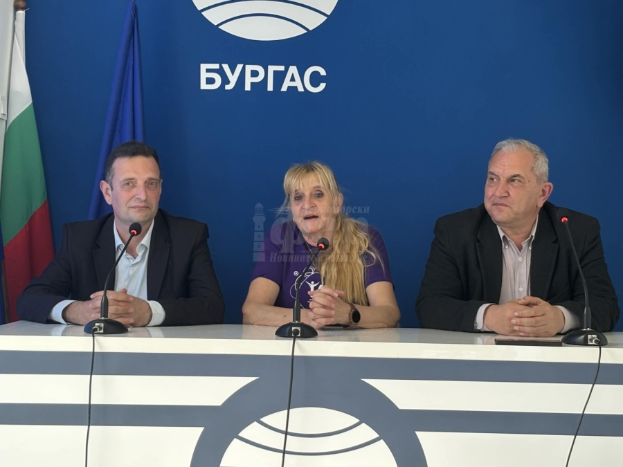 Бургас бе домакин на Международния турнир по информатика за напреднали 