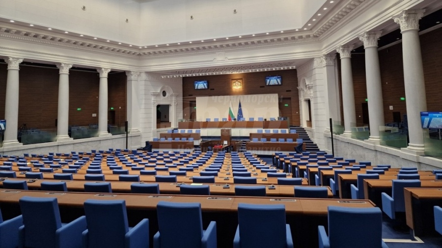 Кой колко мандата взима в парламента от Бургас?