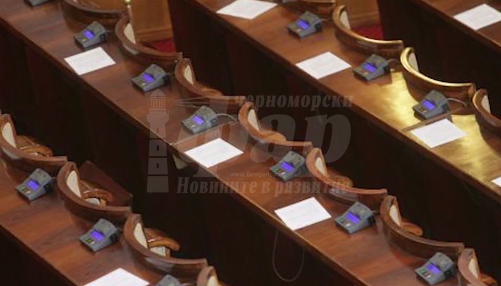Парите на партиите след изборите: Рекордна субсидия за победителите и исторически финансов крах за БСП