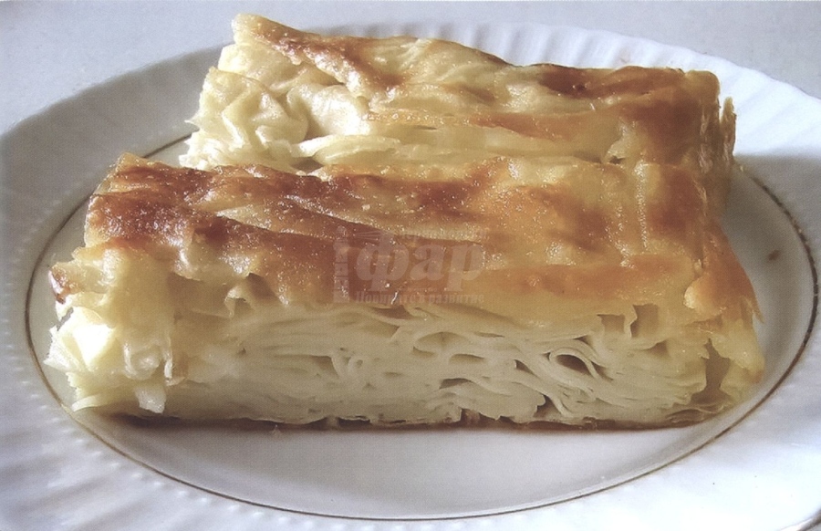 90-годишна майсторка разкрива как се прави вкусна баница в Етнокухнята на музея