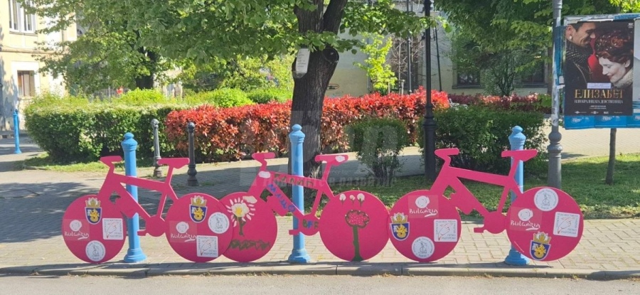 Цветен маршрут към изкуството в дните на Giro d\'Italia