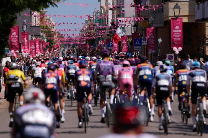 Тихомир Янакиев: Созопол имаше едва три месеца, за да се подготви за Giro d’Italia