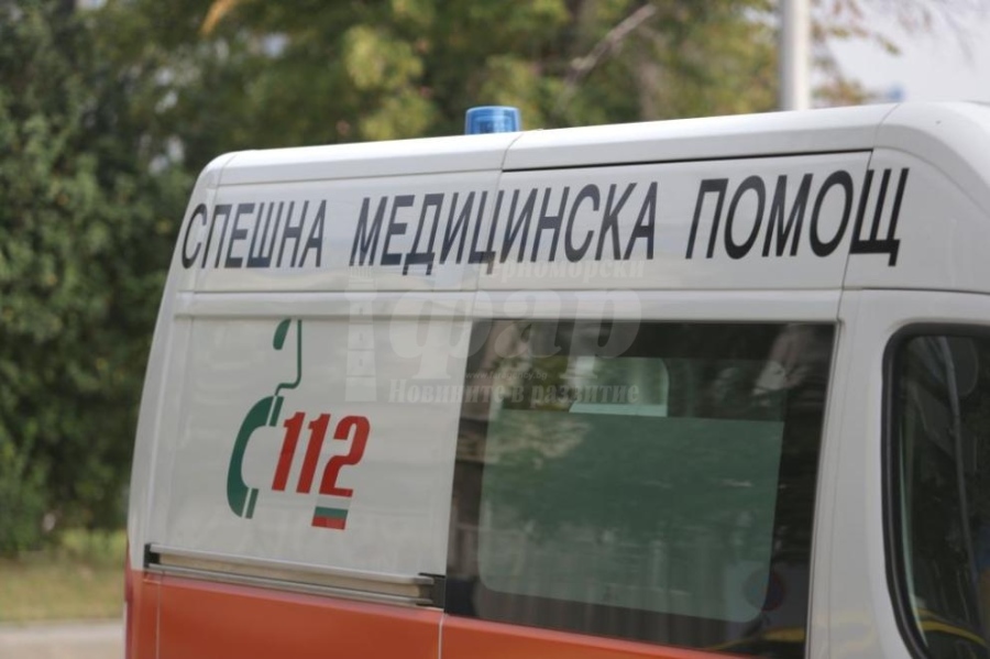 16-годишен е с опасност за живота след тежка катастрофа край Карнобат