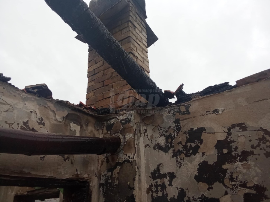 Гласуват финансова помощ за семейство от Димчево, пострадало от пожар