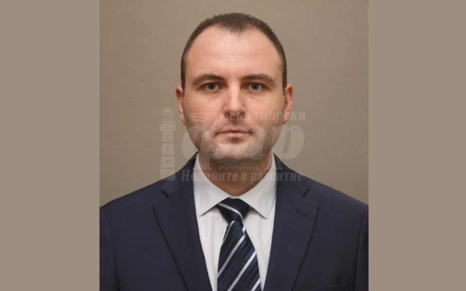 Евгени Симеонов е новият особен търговски управител на „Лукойл“ 