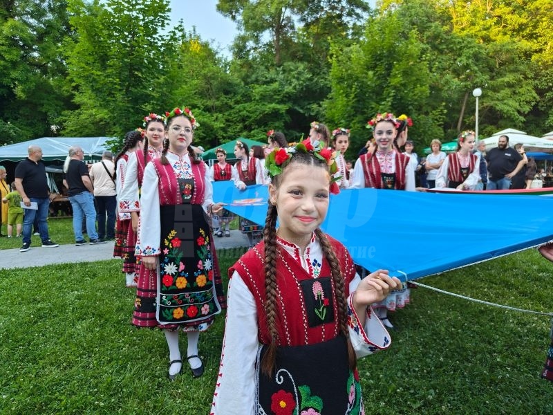Айтос отново е столица на фолклора
