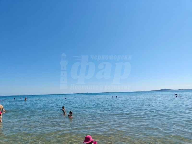 Лятна жега и риск от градушки: Температурите стигат 34°