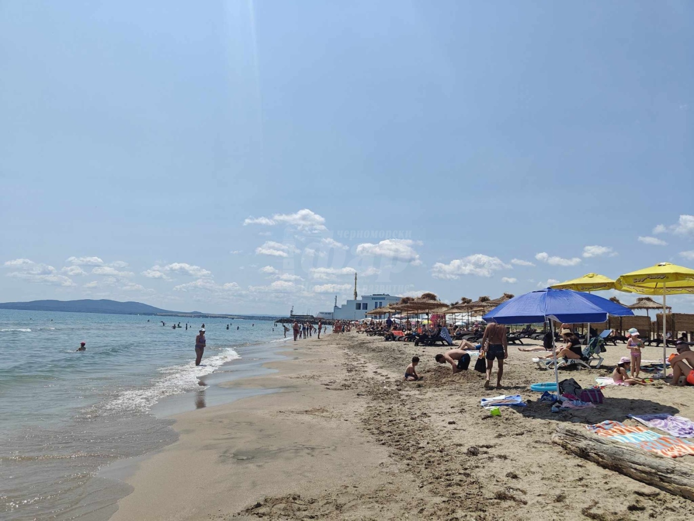 Перфектен ден за плаж: 28°–30° по Черноморието и морска вода до 26°