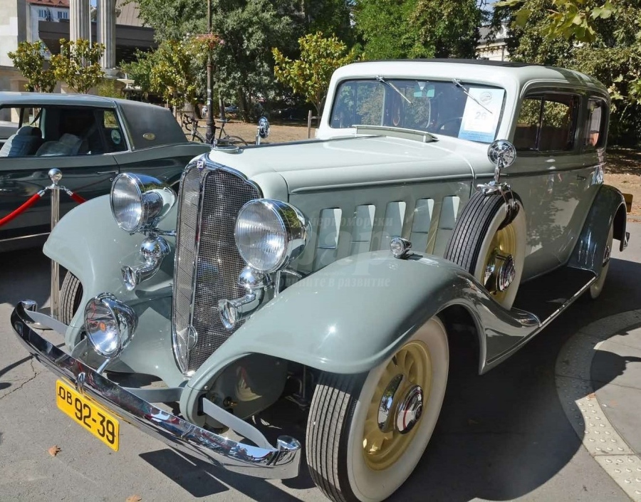 Легендарно Ferrari и автомобил от 1933 година ще бъдат звездите на Ретро парада в Бургас