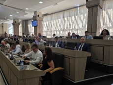Решено: „Гъбката“ отива на търг за пет години