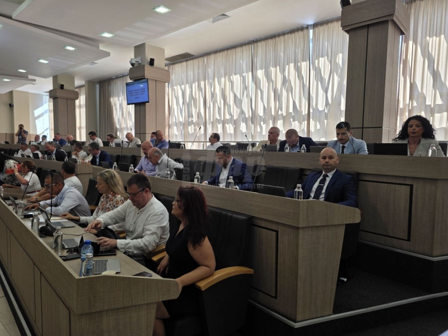 Решено: „Гъбката“ отива на търг за пет години
