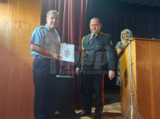 С церемония в Бургас отбелязаха професионалния празник на служителите в МВР