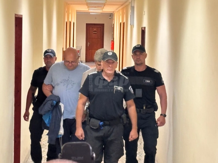 Обрат по делото „ВиК - Бургас“: Мирчев излиза срещу гаранция, Боев остава под домашен арест 