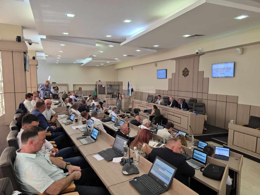 Решено: Даваме 60 000 евро за филма за Стоичков